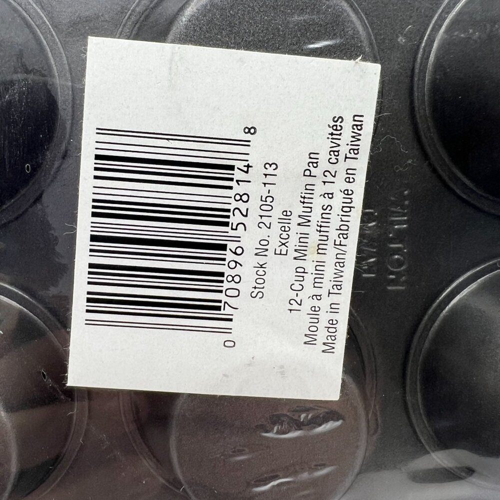 Wilton Excelle 12-Cup Mini Muffin Pan Non-Stick Steel Black - Picture 3 of 3